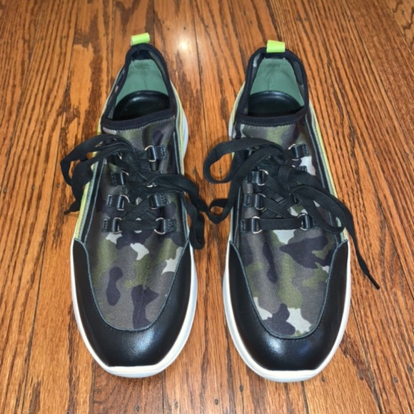 Steve Madden Cavo Neoprene Camo/Rainbow Sneaker - Picture 2 of 8